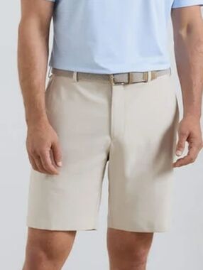 Peter Millar Men's Flat Front Stretch Shorts Pockets Light Khaki Sz34,8in Inseam